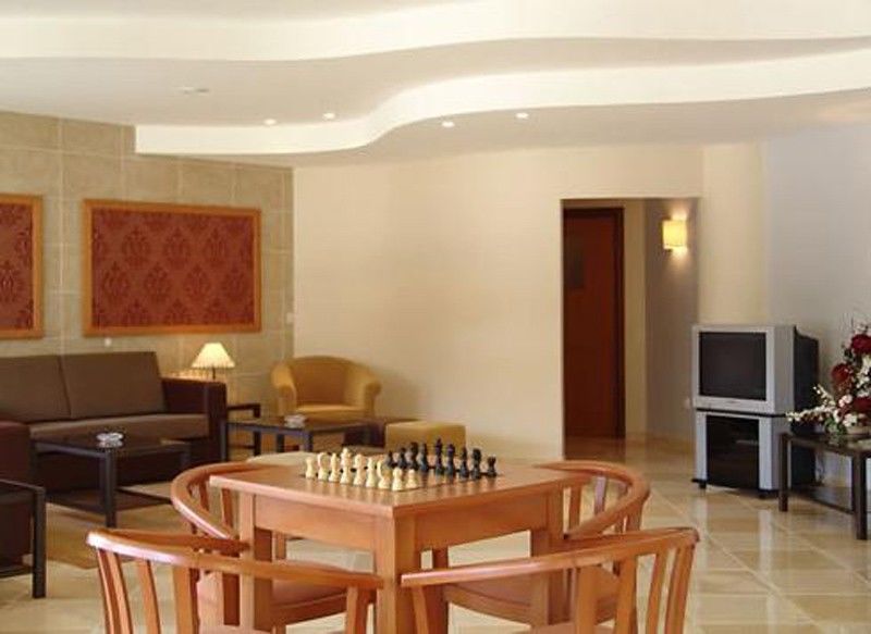 Lux Fatima Park - Hotel, Suites & Residence Exterior photo